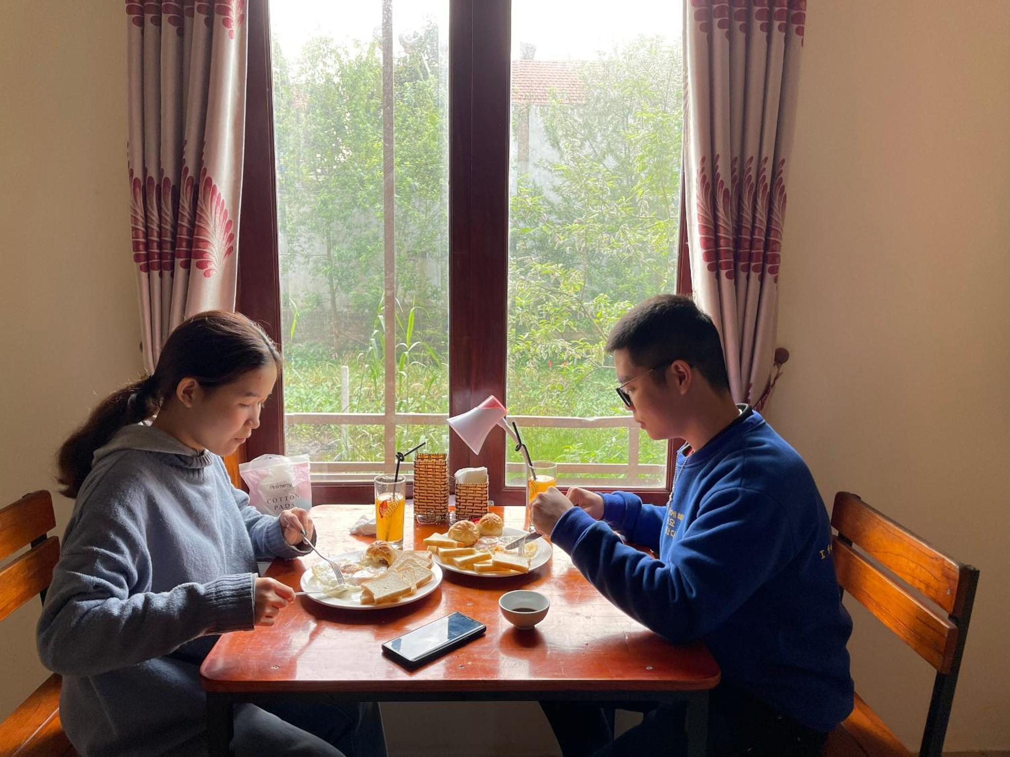 Cozy Son Hotel Ninh Binh Værelse billede